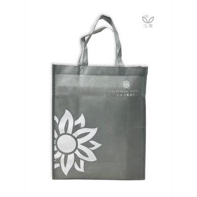 18 BAG 環保袋，國內外五星級飯店認可的專業品質，量身訂製尺寸，客製化 LOGO，各種環保袋、不織布手提袋、宣傳購物袋、收納袋、禮品包裝袋、活動贈品袋、保溫袋、覆膜袋、保冷袋、無紡袋、帆布袋、棉布袋、福袋、束口袋、備品袋、防塵袋